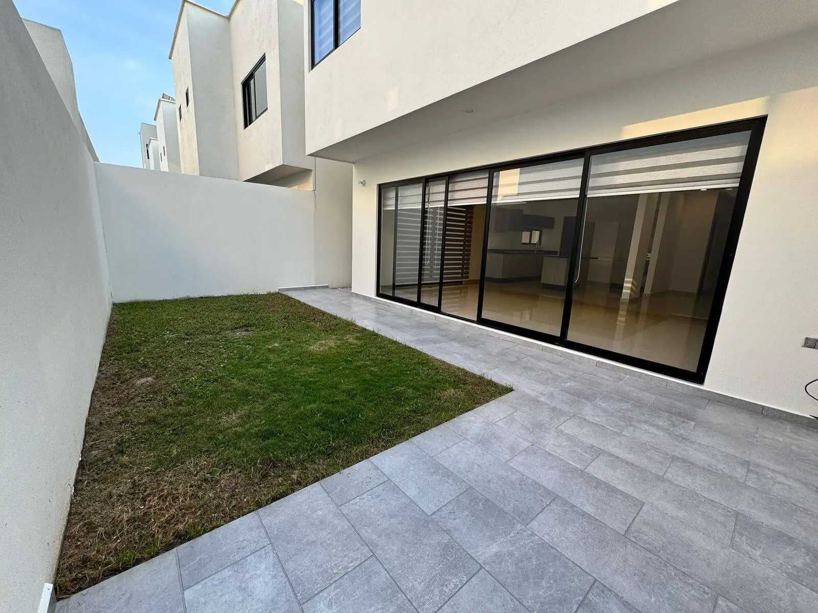 CASA-EN-RENTA-JARDINES-E2-12