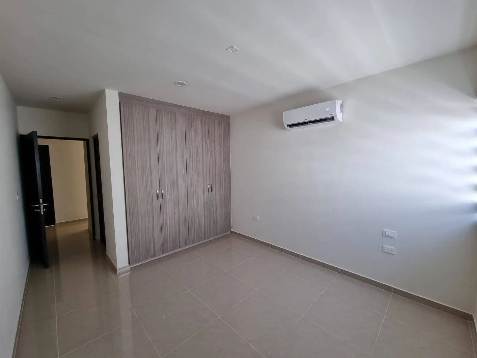 CASA-EN-RENTA-JARDINES-E2-3